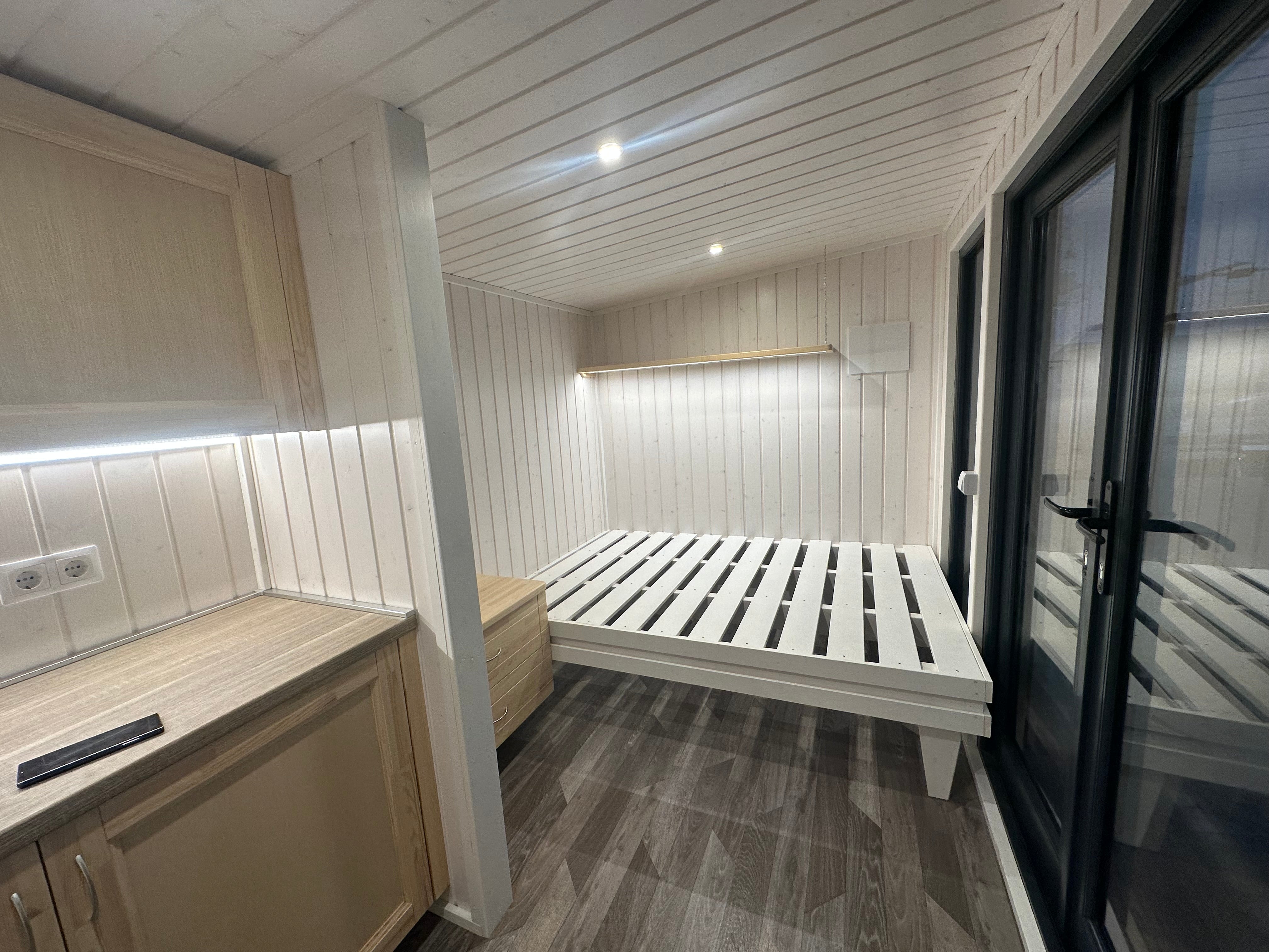 Aspen 7.12 m² Mo-House - 2.3 × 3.9 m Insulated Backyard Room
